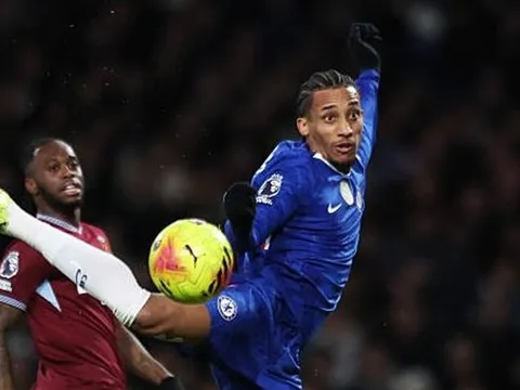 Joao Pedro chỉ ra vũ khí giúp Chelsea ngược dòng hạ West Ham