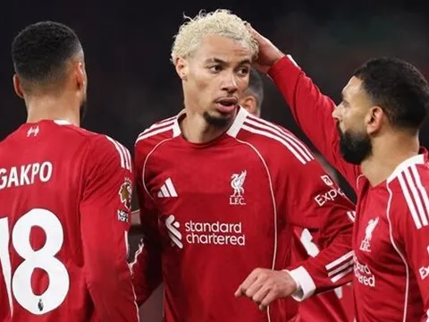 Ekitike rực sáng đưa Liverpool tìm lại niềm vui đầu năm 2026