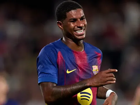 Romano chỉ ra rào cản vụ Rashford về MU