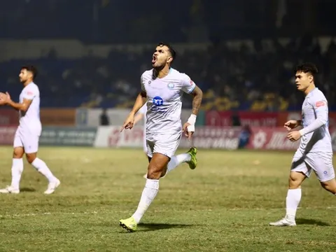 Xuân Son hỏng phạt đền, Nam Định đánh rơi chiến thắng trước Thanh Hóa