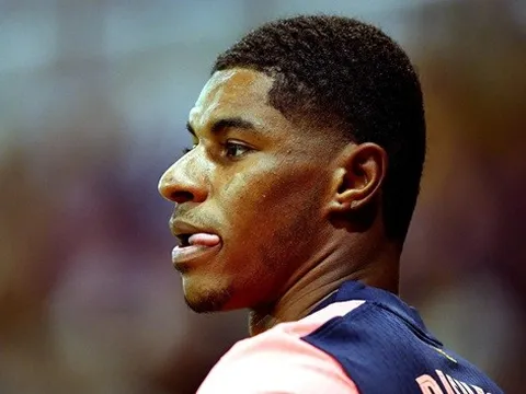 Giấc mơ tái hợp Rashford và gáo nước lạnh cho Carrick