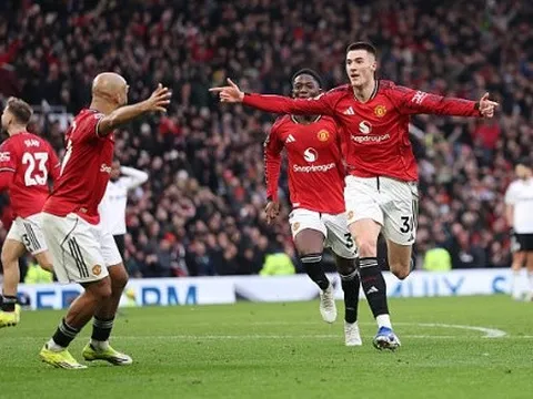 Sesko hóa cứu tinh, MU nối dài mạch thắng dưới thời Carrick