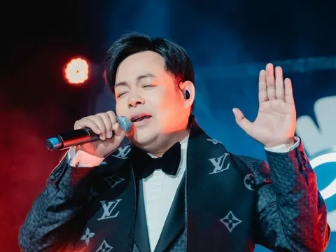 Quang Lê tiết lộ mỗi tháng thu gần nửa tỷ