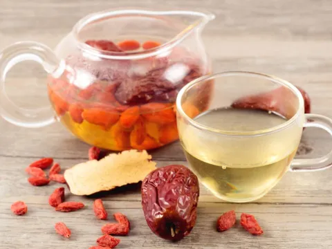 Uống trà táo đỏ kỷ tử, sau 1 tháng, cơ thể có 5 thay đổi bất ngờ