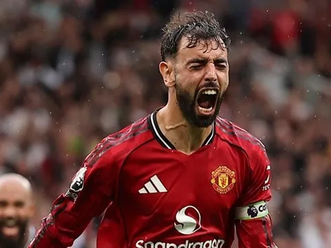 Bruno Fernandes sáng cửa phá kỷ lục kiến tạo Ngoại hạng Anh