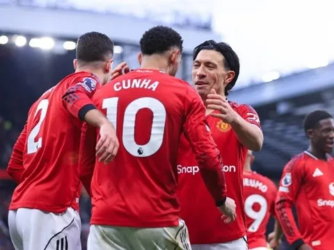 Marco Silva khen ngợi cú dứt điểm đẳng cấp của Cunha