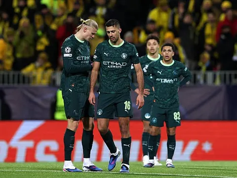 Điểm nhấn Ngoại Hạng Anh: Man City "ngủ quên"; Casemiro bùng nổ