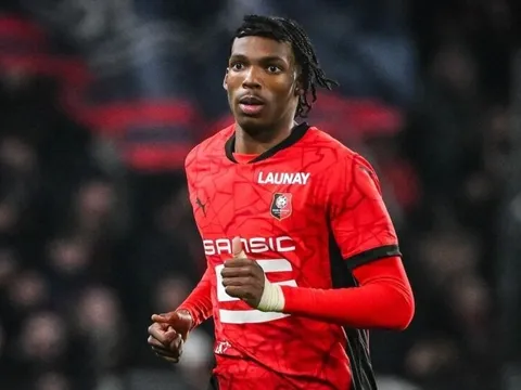 Paul Merson sốc nặng vì thương vụ 60 triệu bảng của Liverpool