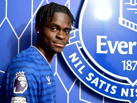 CHÍNH THỨC: Tyrique George rời Chelsea, gia nhập Everton