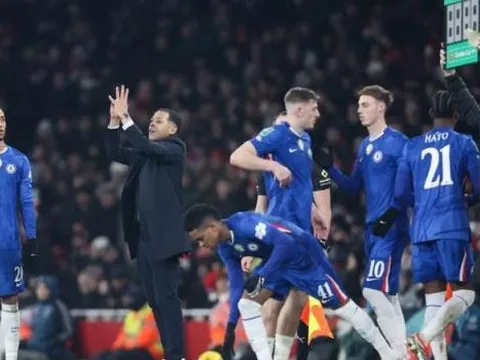 Chelsea thua bạc nhược Arsenal, Paul Merson "cạn lời" vì thất vọng