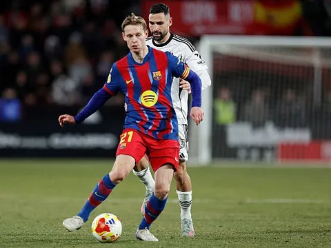 Frenkie de Jong và màn trình diễn bậc thầy trước Albacete