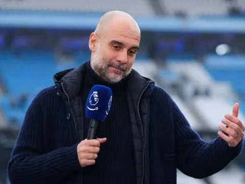 Pep Guardiola nhắc Man City không lấy trọng tài làm cái cớ