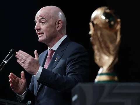 Giải mã toan tính của Infantino về Nga và World Cup