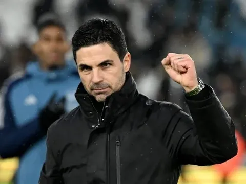 Michael Owen tin Arsenal chắc chắn vô địch Ngoại hạng Anh