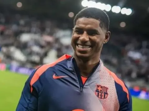 Barca chê đắt, muốn mặc cả thương vụ Marcus Rashford với Man Utd
