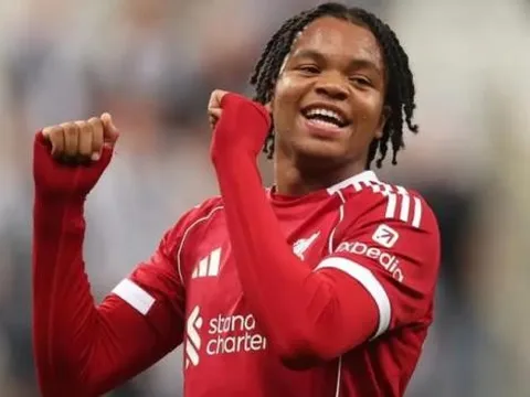 Tòa án chốt hạ, Liverpool phải trả Chelsea hàng triệu bảng vì Ngumoha