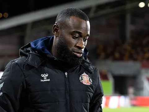 Hụt Geertruida, Liverpool còn 2 cứu cánh từ Serie A