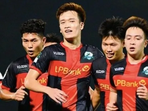 Soi trận Ninh Bình vs HAGL: Thử thách cho khối bê tông phố Núi