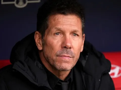 Atletico Madrid tính sa thải Diego Simeone
