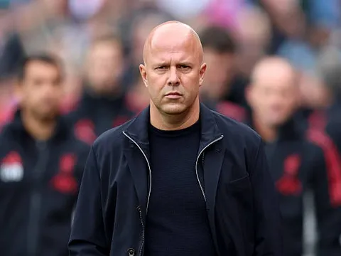 Liverpool và cuộc đại phẫu hàng thủ hè 2026