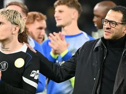 Rosenior bảo vệ Garnacho, khẳng định niềm tin tuyệt đối