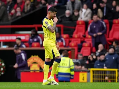 Tottenham mất Romero ở đại chiến Arsenal vì án phạt 4 trận