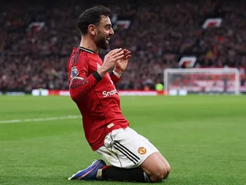 Bruno Fernandes nể phục cách Carrick hồi sinh Man Utd
