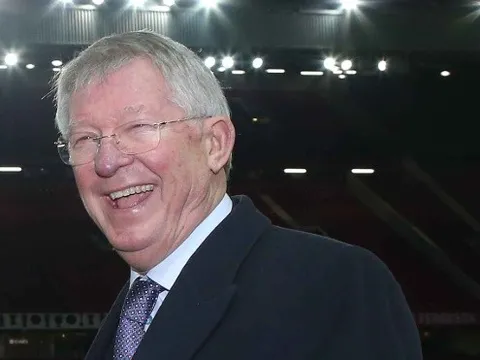 Sir Alex rạng rỡ chứng kiến MU thắng trận thứ 4 liên tiếp