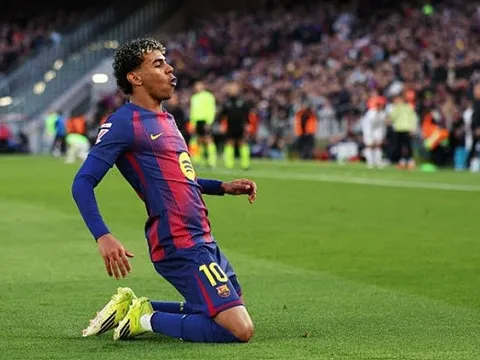 Yamal lập siêu phẩm giúp Barcelona đè bẹp Mallorca