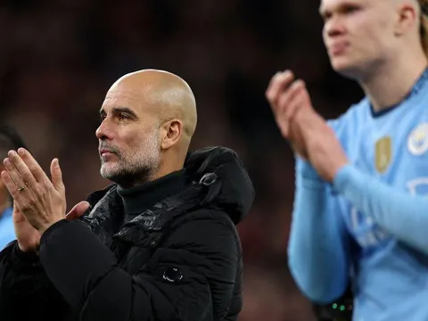 Hàng thủ chắp vá đe dọa Man City tại Anfield