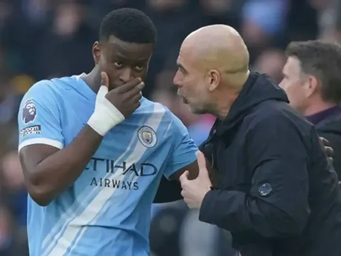 Guehi từ chối tự do để giải cứu Man City