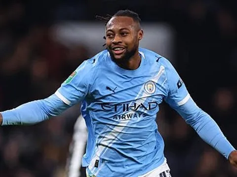 Semenyo sẵn sàng cùng Man City gieo sầu cho Liverpool