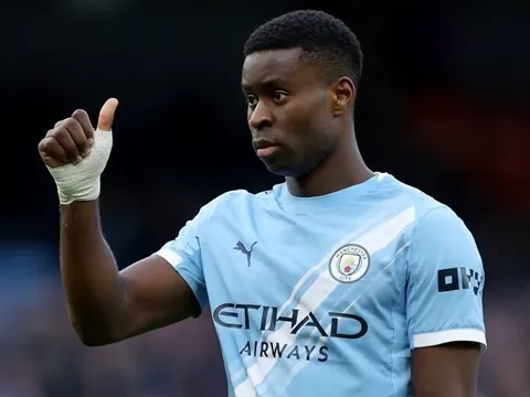 Guehi tự tin phá dớp buồn tại Anfield