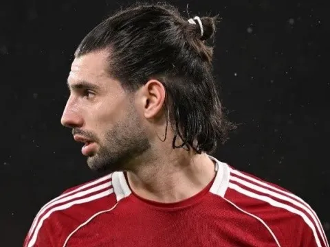 Dominik Szoboszlai và 90 phút từ thiên đường xuống địa ngục