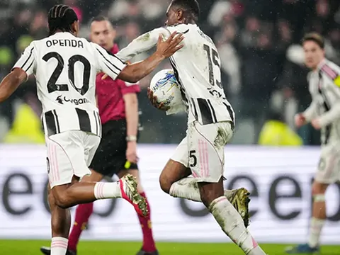 Bị dẫn 0-2, Juventus vẫn thoát thua Lazio