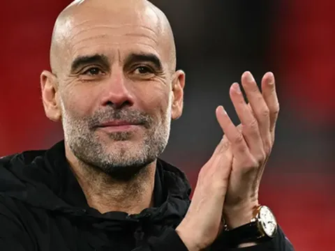 Pep tuyên bố chờ Arsenal ngủ quên để lật đổ