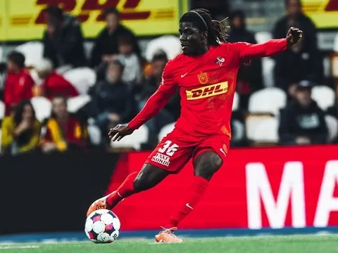 Man Utd và Arsenal tranh "Essien mới" giá 25 triệu euro