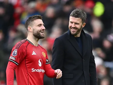 Shaw hé lộ chìa khóa giúp Carrick thăng hoa cùng MU