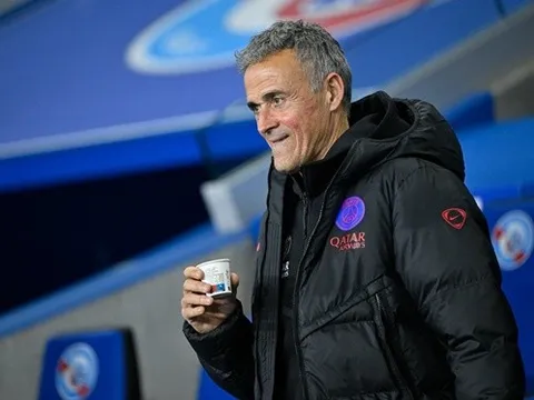 Luis Enrique tuyên bố hạnh phúc tại PSG