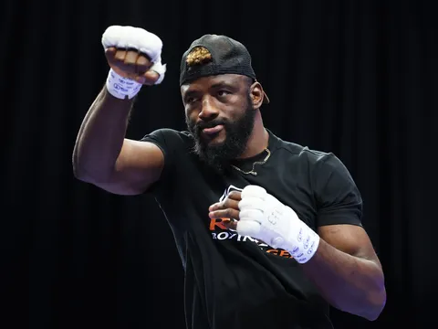 Lịch thi đấu Boxing tuần 10-15/02: Efe Ajagba thư hùng Charles Martin, huyền thoại Marco Huck trở lại