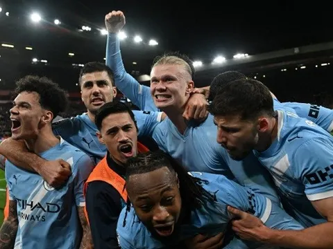 Martin Keown lý giải việc Arsenal hưởng lợi khi Man City thắng