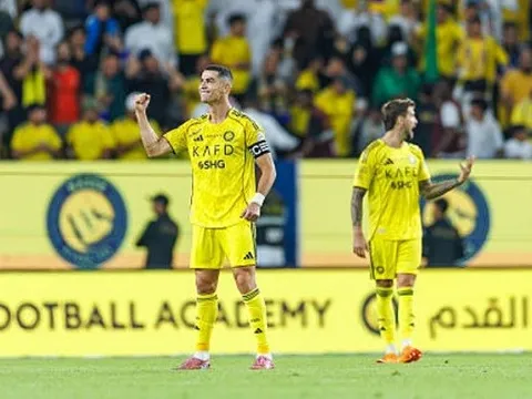Ronaldo và nỗi ám ảnh kiểm soát tại Al Nassr