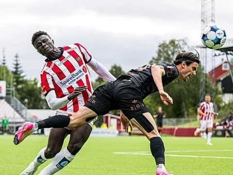 MU, Chelsea tranh sao trẻ nhanh ngang Van de Ven