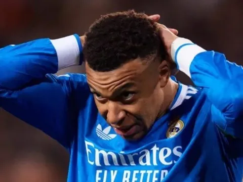 Giải mã sự im ắng của Real Madrid ở phiên chợ Đông