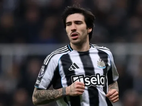 Newcastle quyết không bán Tonali cho MU và Chelsea