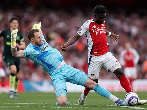 Chris Sutton nói thẳng cơ hội Brentford tạo địa chấn trước Arsenal