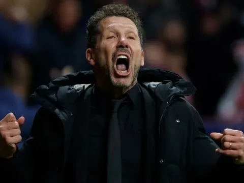 Hansi Flick nếm trái đắng trước đẳng cấp của Simeone