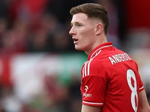 Cú hích giúp MU có thể sở hữu Elliot Anderson với giá rẻ