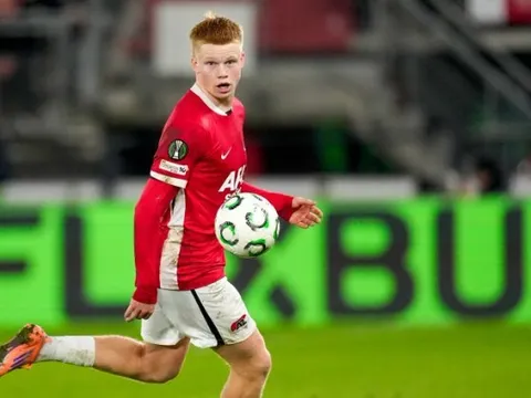 Tin đồn chuyển nhượng tối 13/2: Real Madrid chiêu mộ Kees Smit; Liverpool trói chân Konate