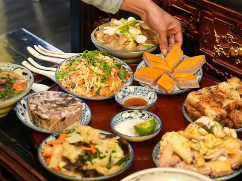 Ngày tốt, giờ đẹp cúng tất niên Tết Bính Ngọ 2026